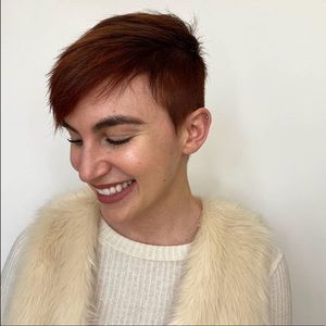 Meet your Posher, Stephanie